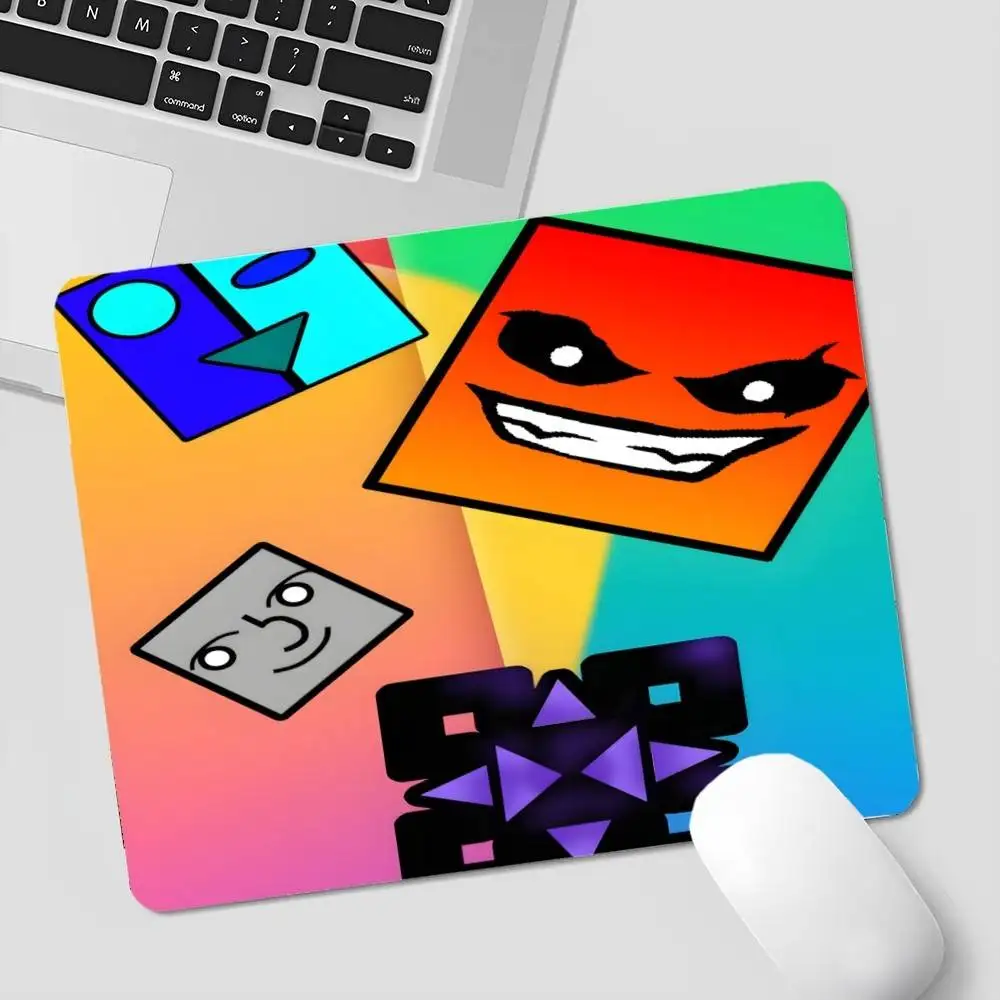 Geometry Dash Stylish Mouse Pad